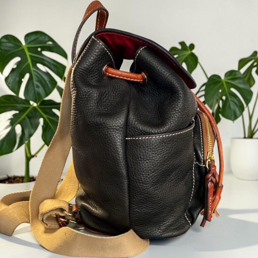 Dooney & Bourke Black Pebble Grain Leather Murphy Backpack Tassel EUC - Picture 3 of 7